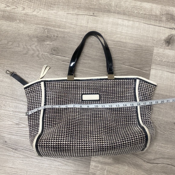 Longchamp Black and White Leather Bag